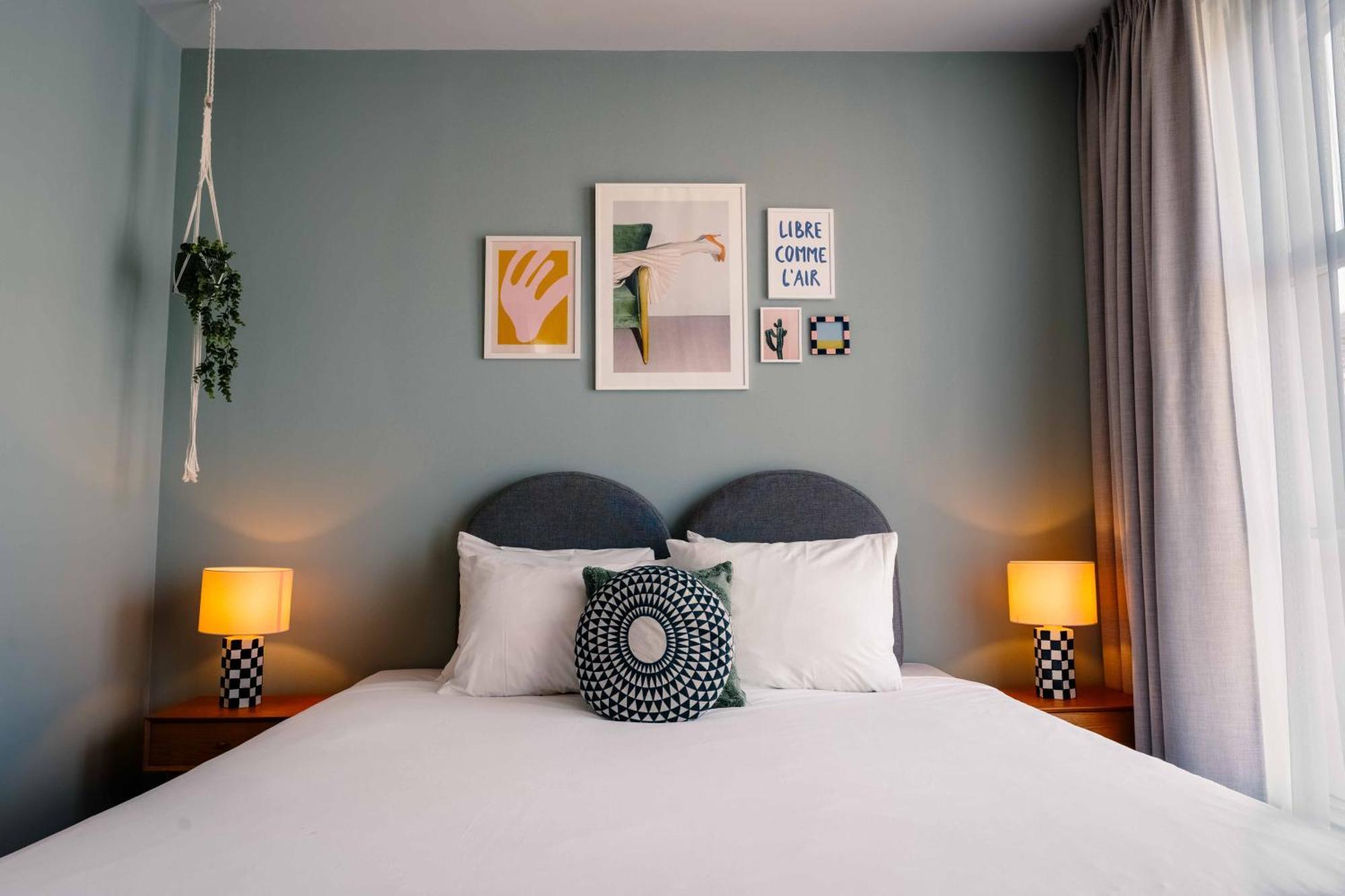 Finch Boutique Hotel, Downtown Hotel 4*